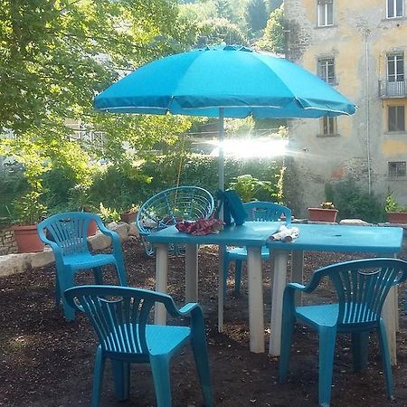 Bed and Breakfast Labarchettaok Кастельнуово-ді-Гарфаньяна Екстер'єр фото
